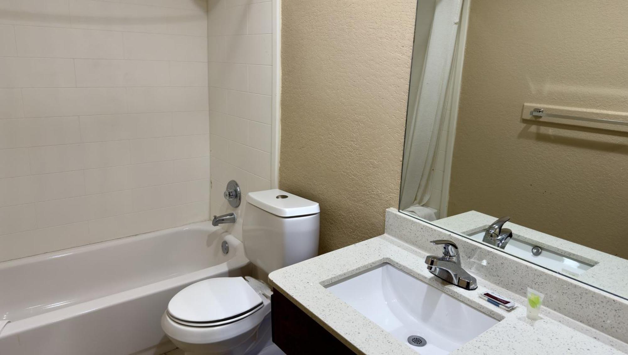 Regency Inn Hondo ภายนอก รูปภาพ