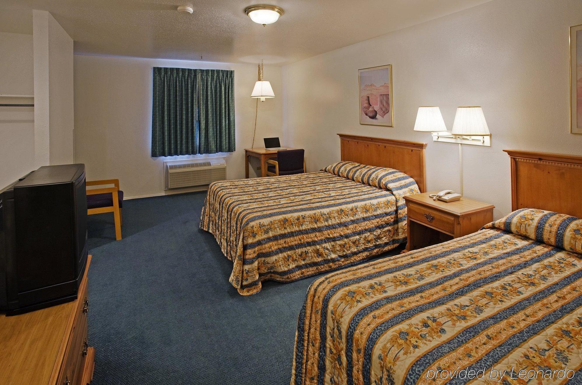 Regency Inn Hondo ภายนอก รูปภาพ